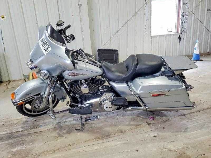 2012 Harley-Davidson FLHTC ELECTRA Glide CLASSIC