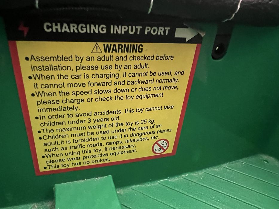 Mercedes Dziecięcy pojazd na akumulator