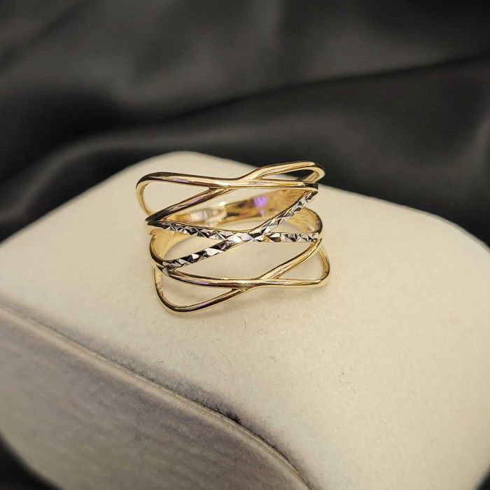 Złoty pierścionek  pr 585