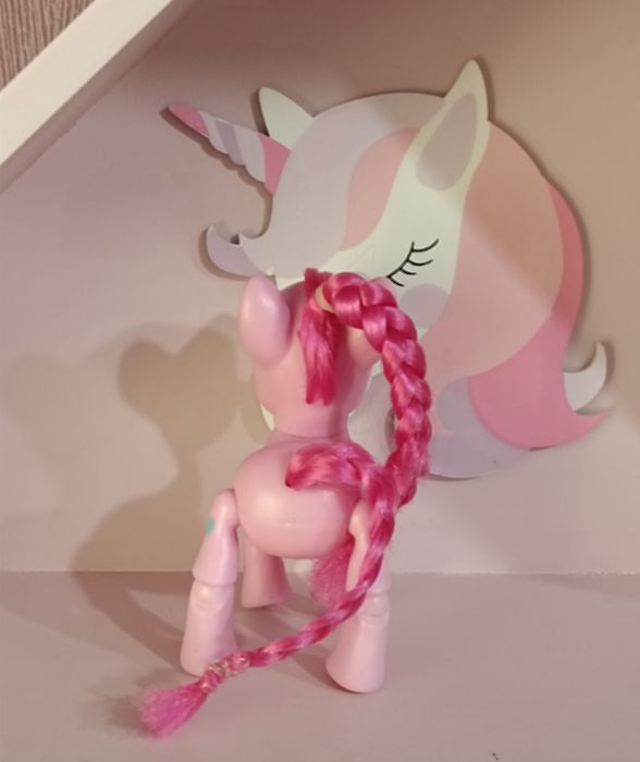 My Little Pony Pinkie Pie kompletna G4 Hasbro figurka MLP