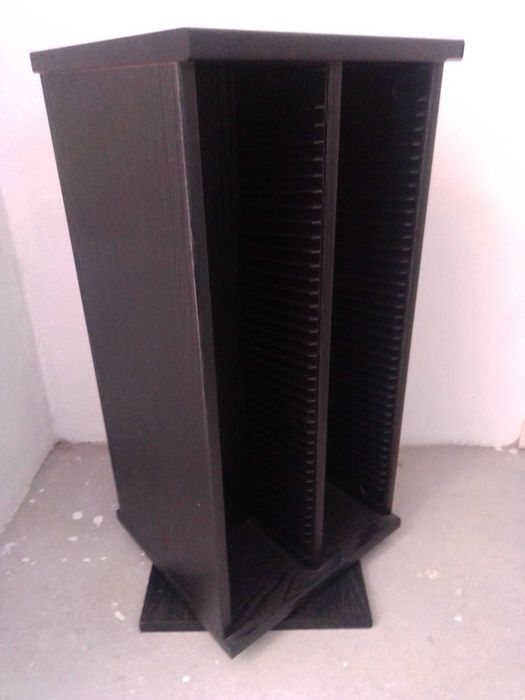 Móvel para Cds rotativo