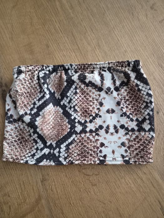 Krotki top w panterke