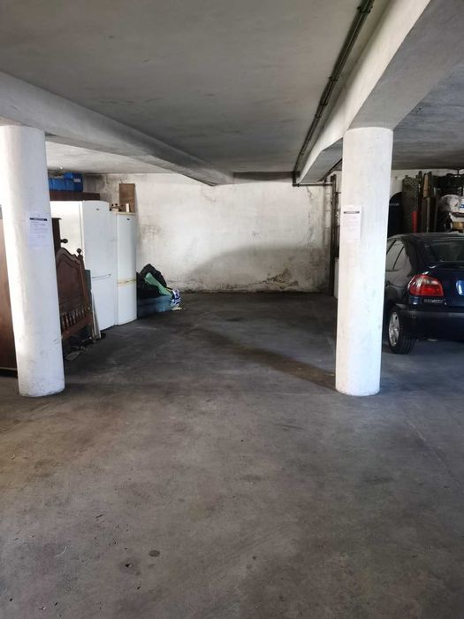Lugar garagem na Maia para venda