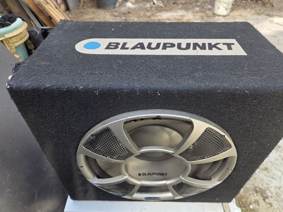 Amplificador/subwoofer