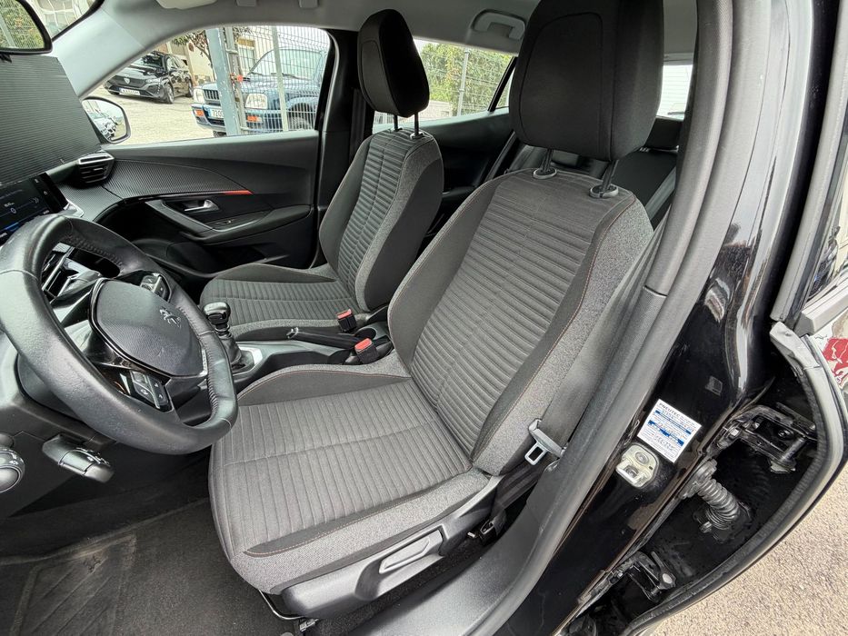 Peugeot 2008 1.5 BlueHDi Active Pack foto 5