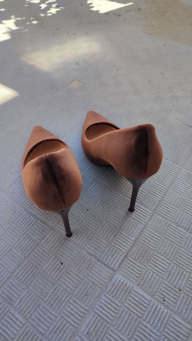 Sapatos salto alto