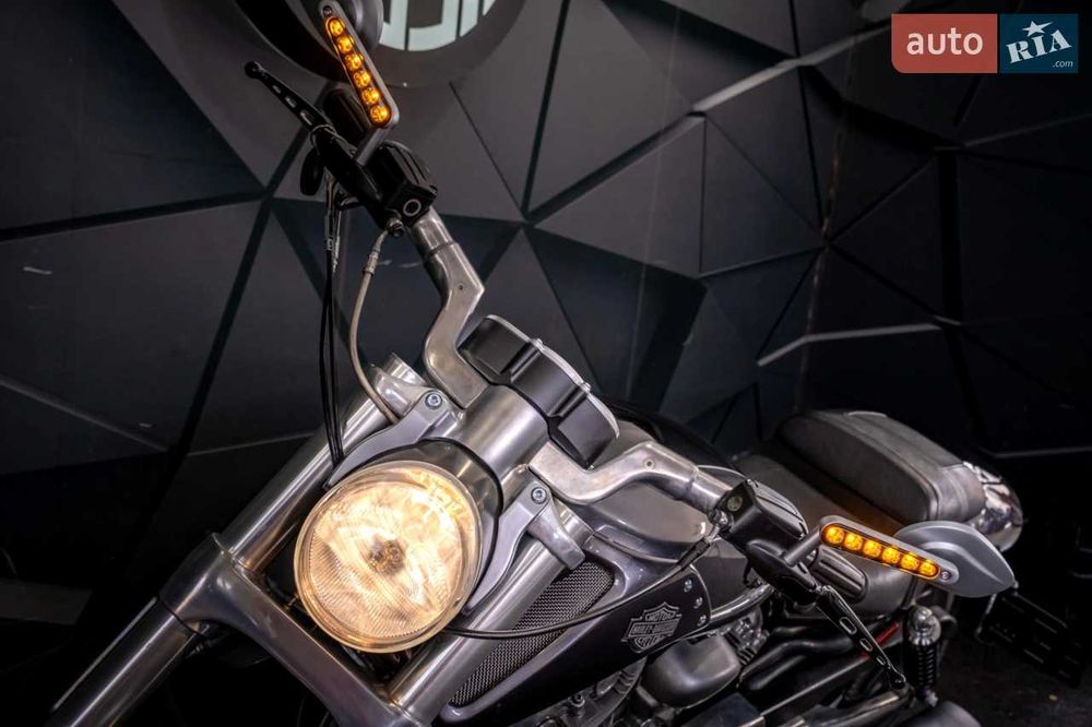 Harley-Davidson VRSCF V-Rod Muscle