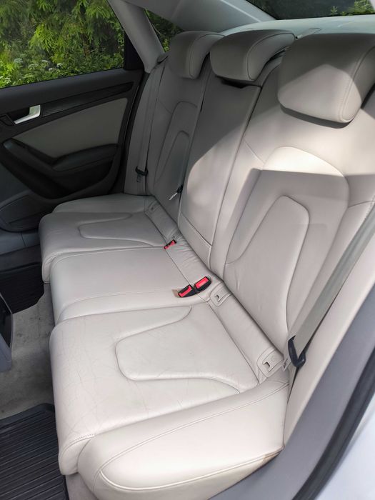 Audi A4 2009 VIN WAUBFAFLXAN011748 фото оголошення 13 з 24