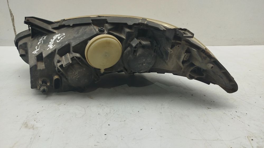 Ótica / farol direita MERCEDES-BENZ Classe A (W169)