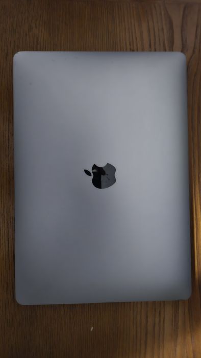 Apple Macbook Air 16gb