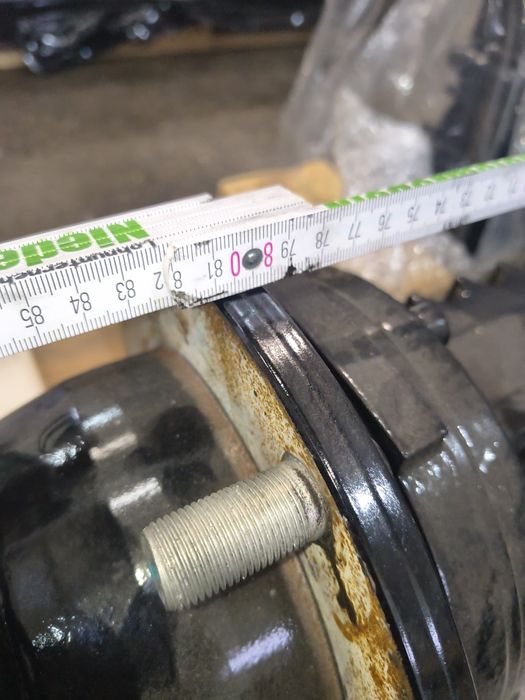 Thaler 345  osie napędowe Comer przebudowa Giant