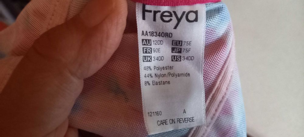 Freya kwiaty nowy 75E