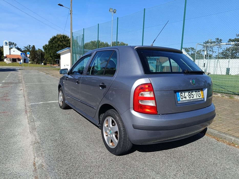 Skoda Fabia 1.9 TDI 100cv ATD - comercial - 2 lugares