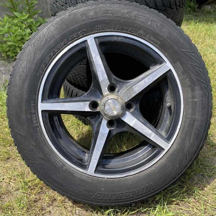 Продам зимние шины NEXEN WinGuard 185/65 R14