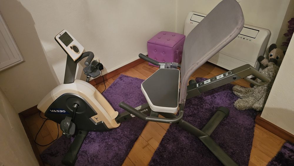 Bicicleta estatica com encosto como nova