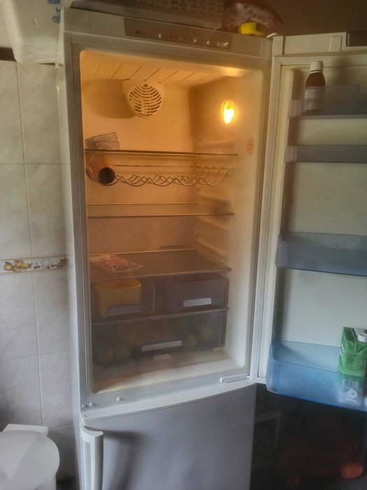 Frigorífico em excelente estado