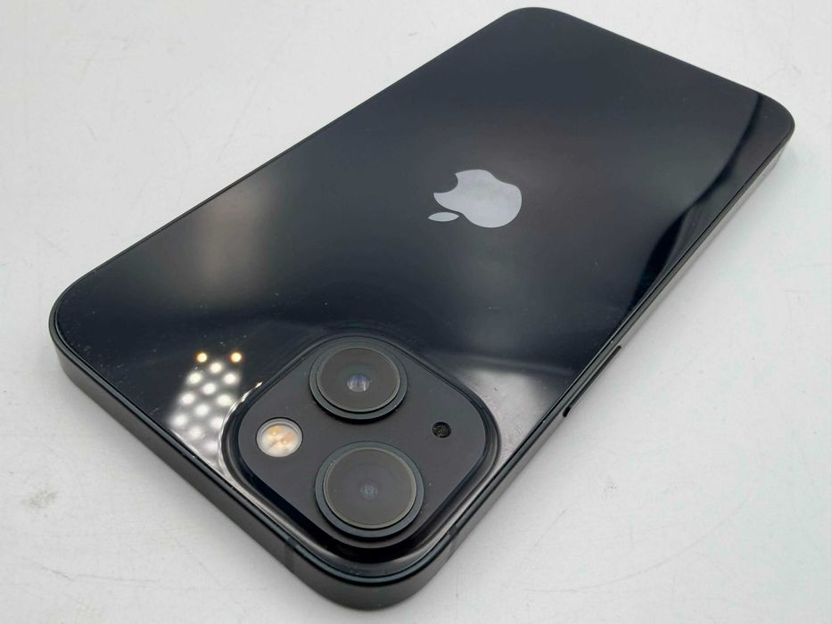 Smartfon Apple iPhone 13 4 GB / 128 GB 5G czarny