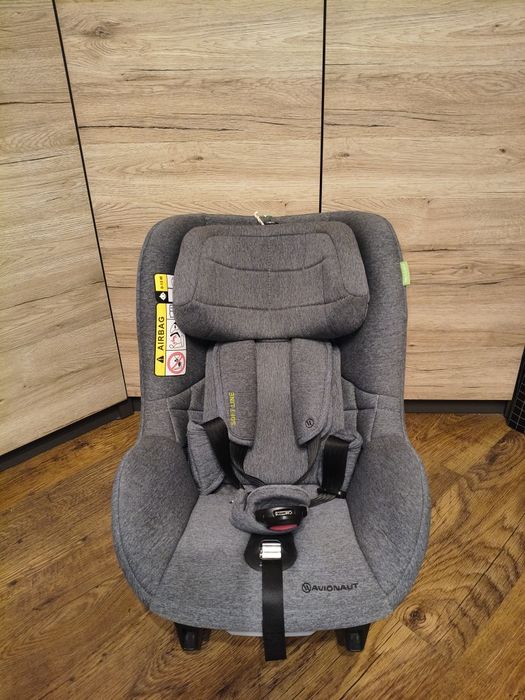 Fotelik Avionaut Aerofix 67-105 cm z bazą IQ Isofix