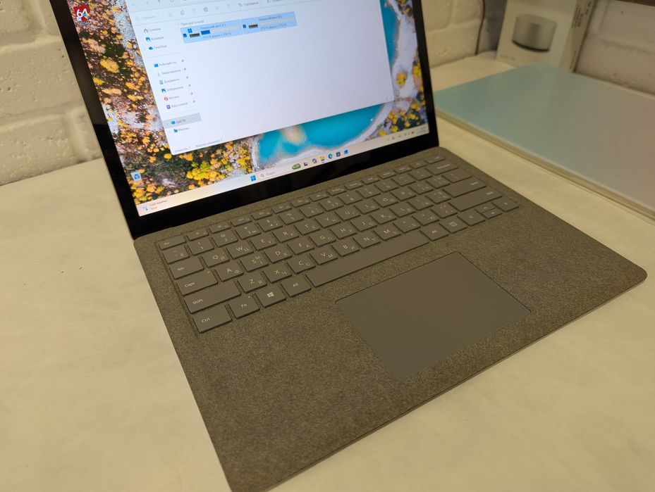 Microsoft Surface Laptop 2 - 13.5" - Core i7-8650U/16gb/512gb #26