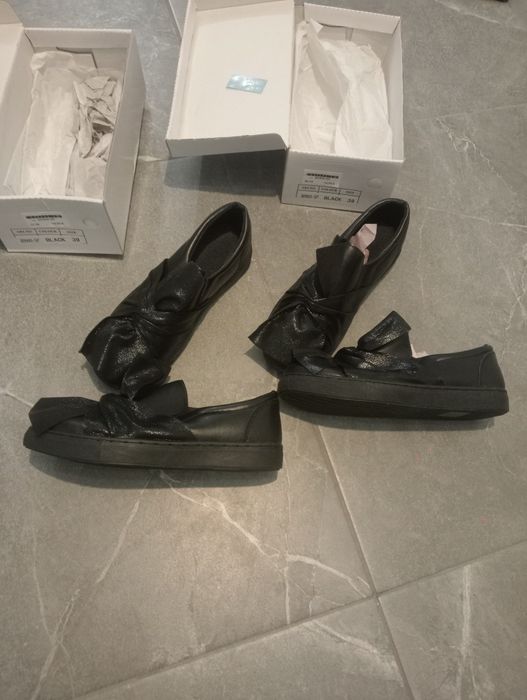 Buty damskie czarne z kokarda 2 pary