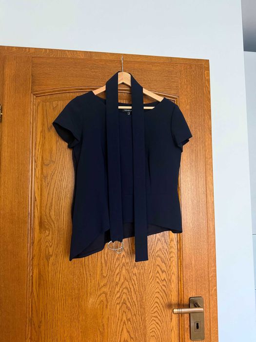 Elegancka sukienka dwuczęściowa Hexeline 38