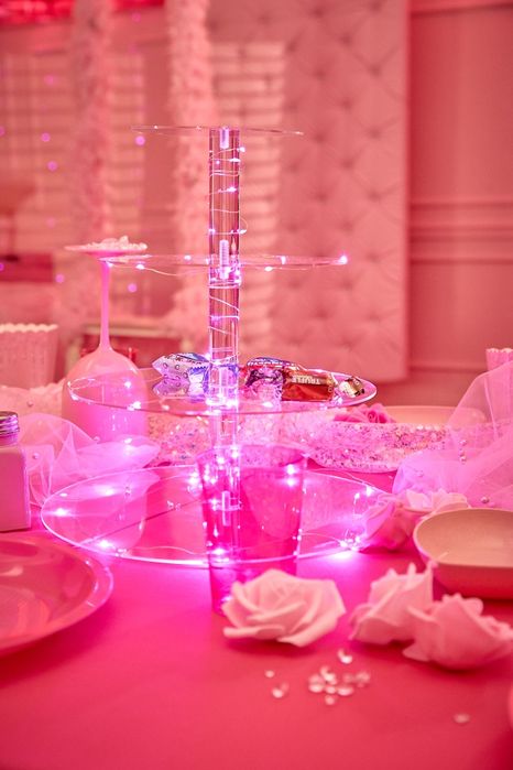 Urodziny impreza przyjęcie babyshower panienskie rozowe studio