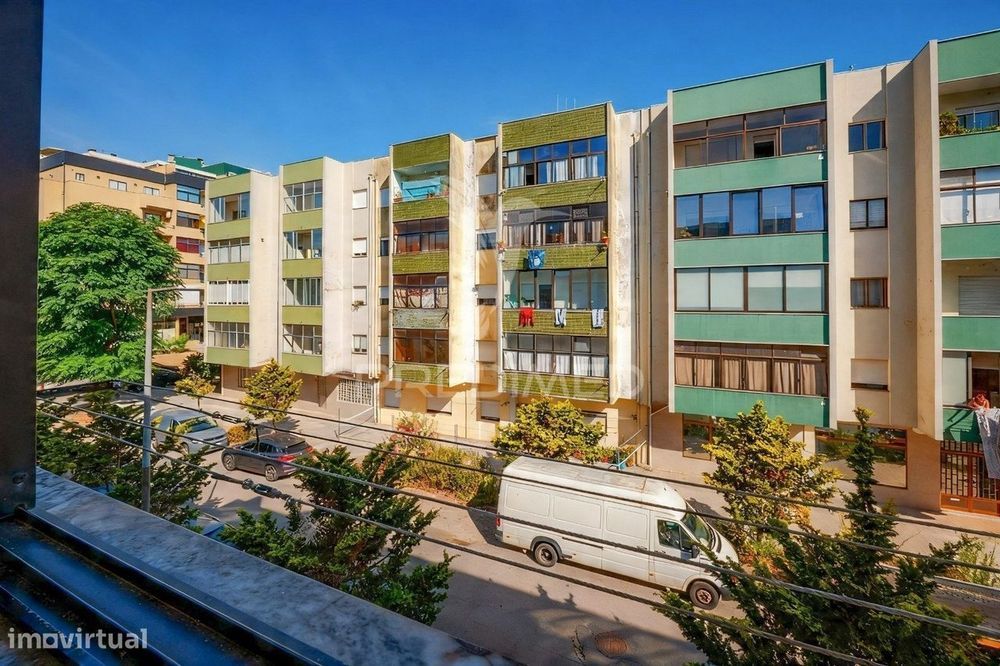 Apartamento T3 situado próximo da Avenida da Liberdade
