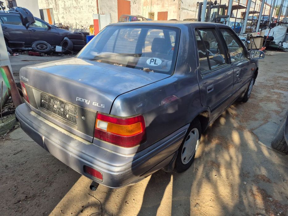 HYUNDAI PONY GLS Części , maska, zderzak, lampy, błotnik, alternator, silnik