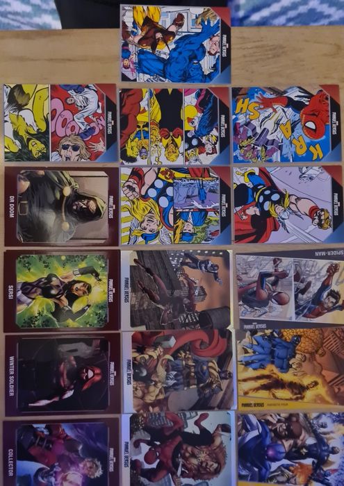 Sprzedam kolekcję kart MARVEL VERSUS 2022 od PANINI
