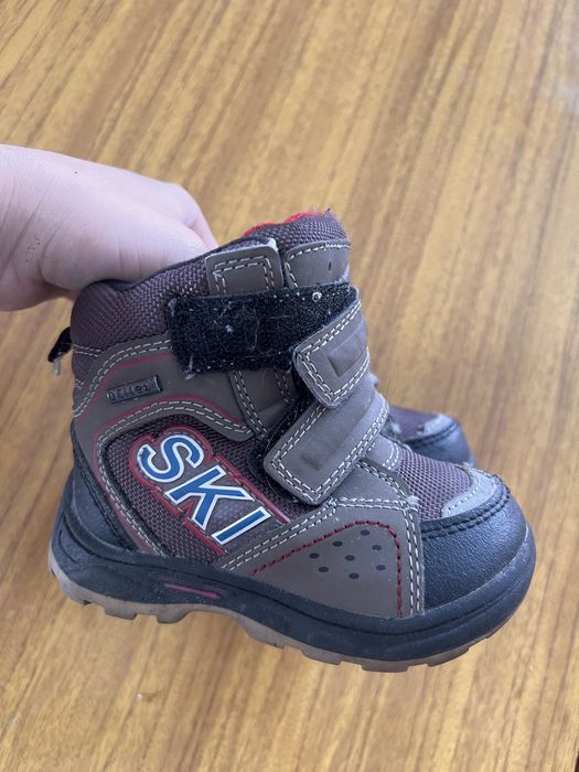 Зимове взуття тепле