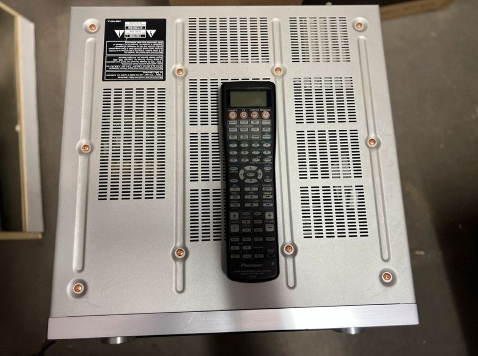 Pioneer vsx d2011 pilot