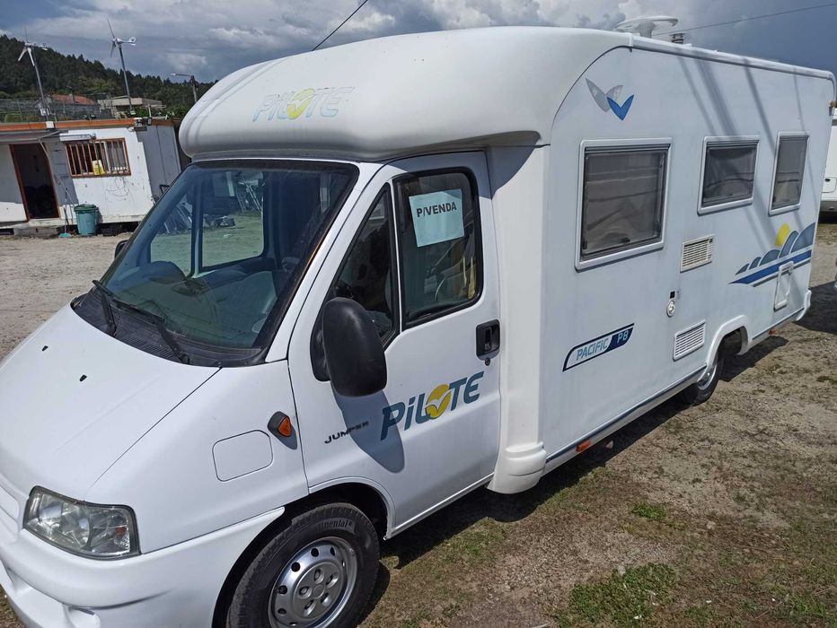 Autocaravana pilote URGENTE