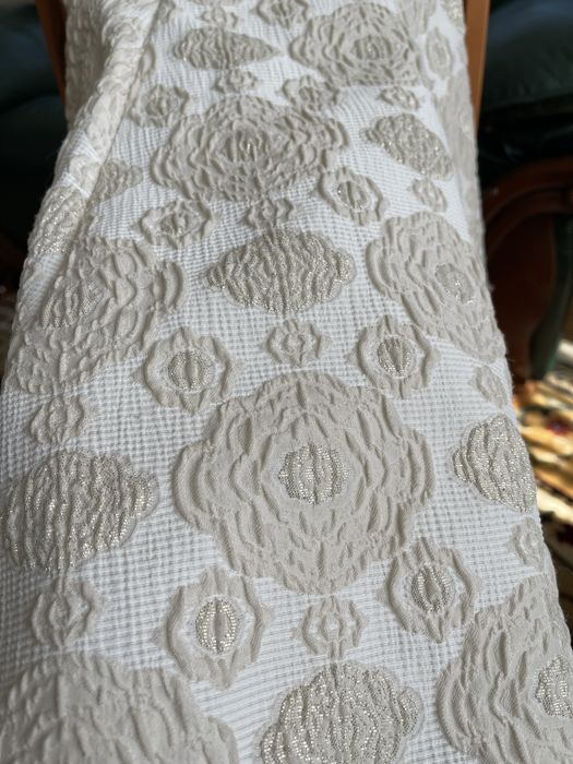 Плаття сукня святкова нарядна світла беж пишна 6 7 8 років