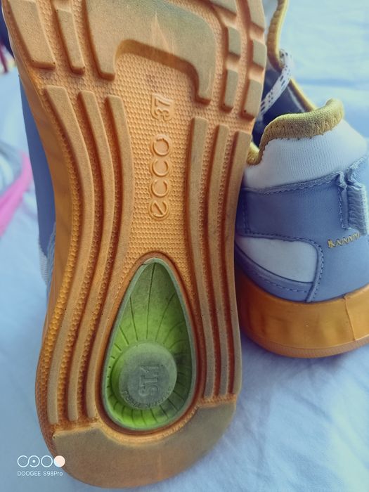 Buty Ecco s.t.1 37