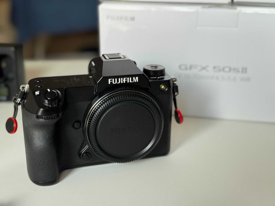 Fujifilm GFX 50S II + Lentes GF
