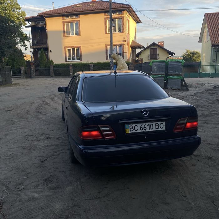 W210 e200cdi 1999р 2.2 автомат