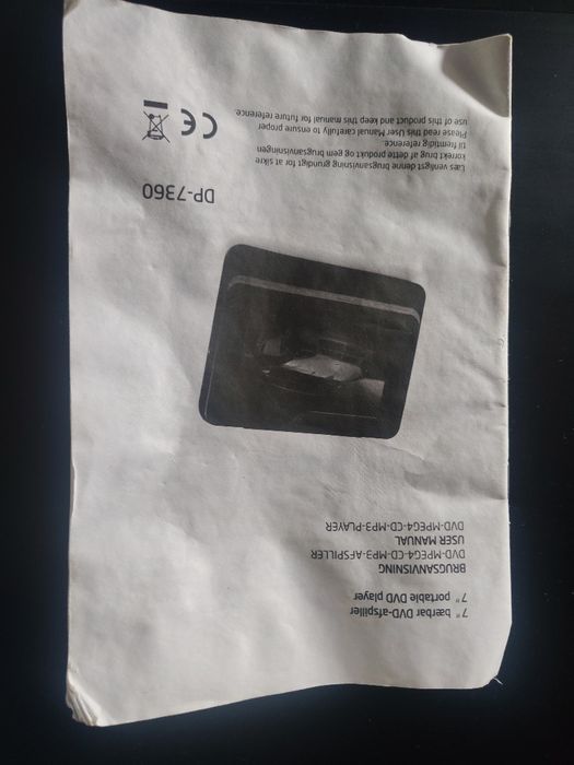 Samochodowy odtwarzacz 7" DVD firmy DOLBY