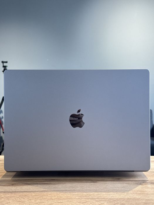 MacBook Pro 16 2023 M2 Max 12/30gpu 64/1tb !! Гарантія від магазину !!