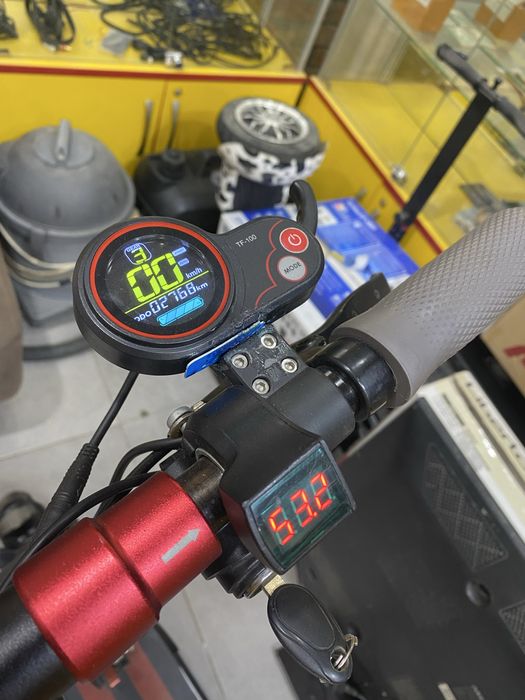 Електросамокат KugooKirin M4