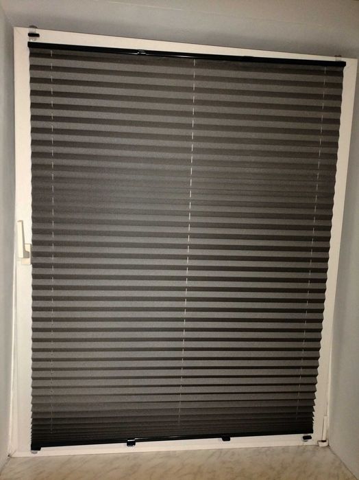 Plisa okienna/roleta THERMO -bezinwazyjna 136,5 x 98