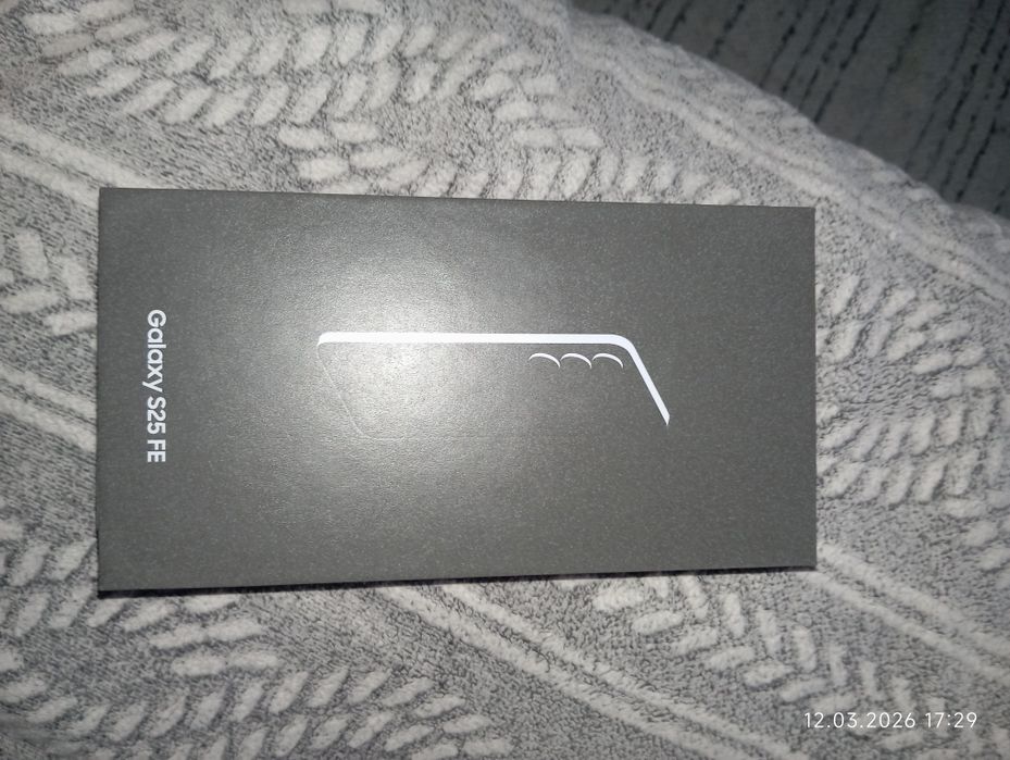 Samsung Galaxy s 25 FE nowy.