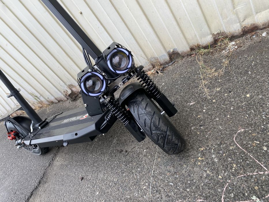 Електросамокат Spark Kickscooter Maxi 500Вт