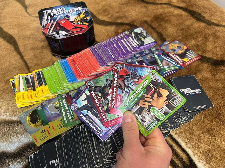 ПРОДАЮ: Ігрові Картки - Трансформери (Карточки, від журналів, 2012)