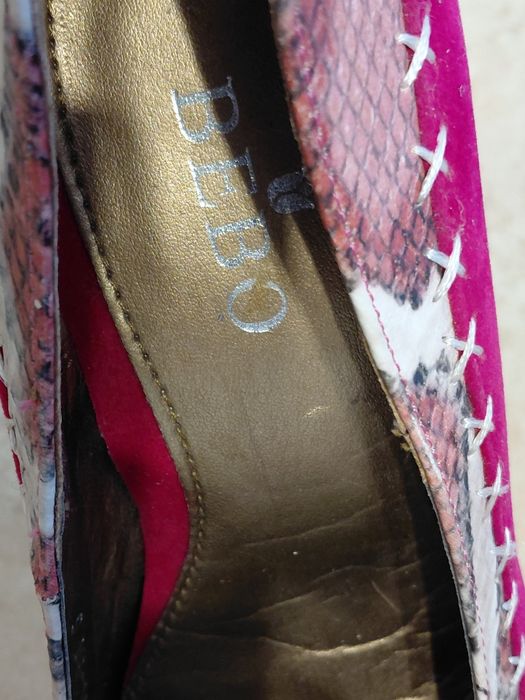 Szpilki damskie na koturnie marki Bebo, rozmiar 38