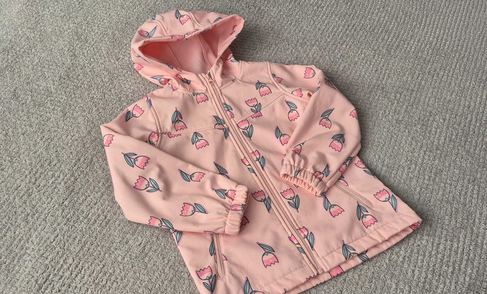 Kurtka przejściowa typu softshell dla dziewczynki, różowa w tulipany, 122