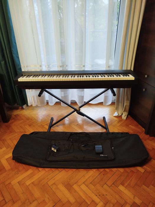 Yamaha P-45 + pokrowiec
