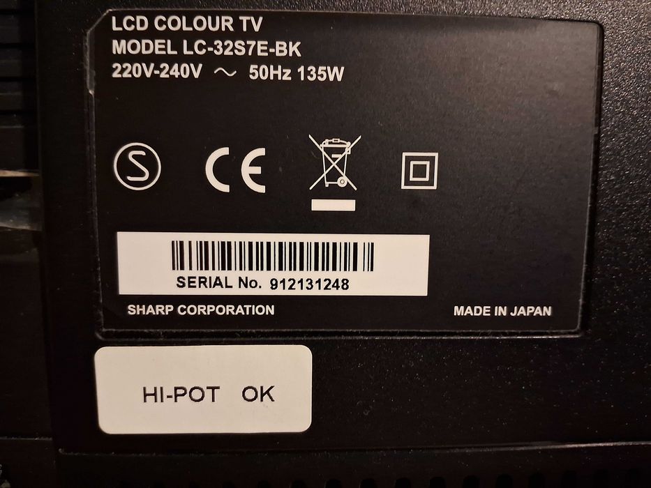 Телевізор Sharp LC-32S7E-BK