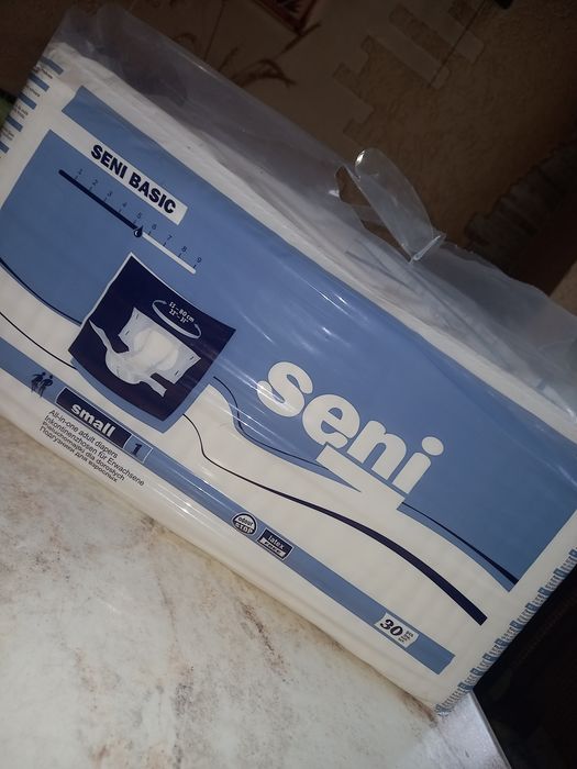 Подгузники SENI BASIC Small1