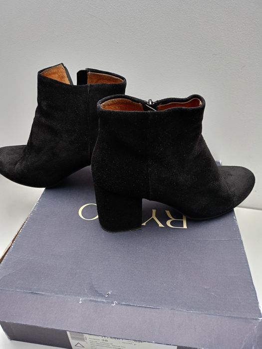 Buty damskie Ryłko welurowe rozmiar 38