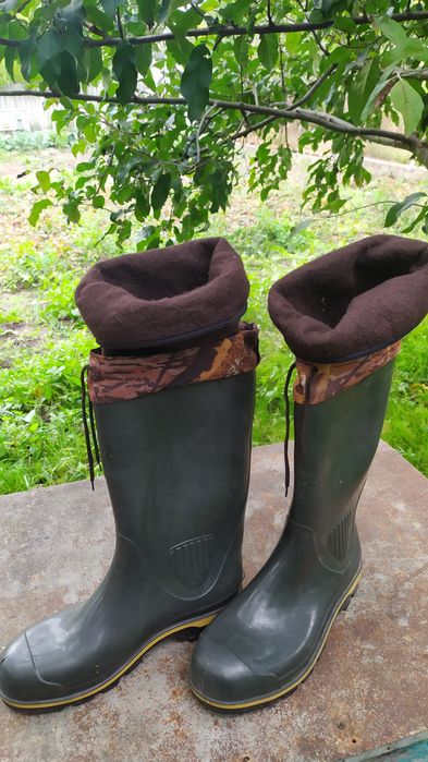 Сапоги резиновые.